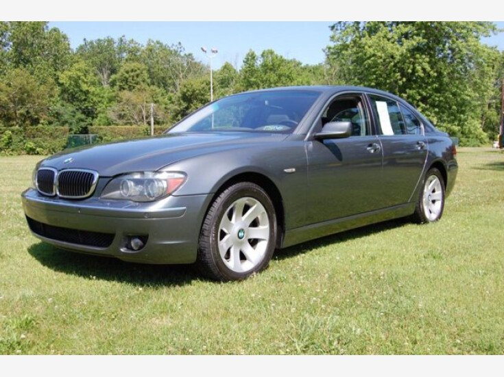 Thumbnail Photo undefined for 2008 BMW 750i